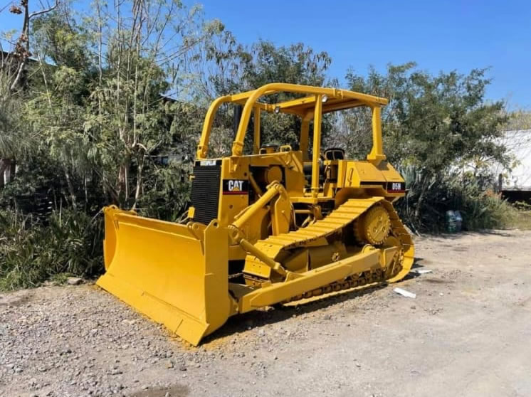 Bulldozer DH5 1992